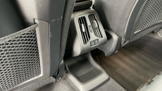 BMW 2 Series 220i MHT Sport 5dr DCT Petrol Hatchback